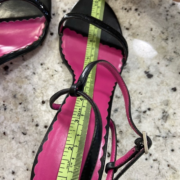 Guess by Marciano black high heel sandals size 10 - Picture 6 of 6